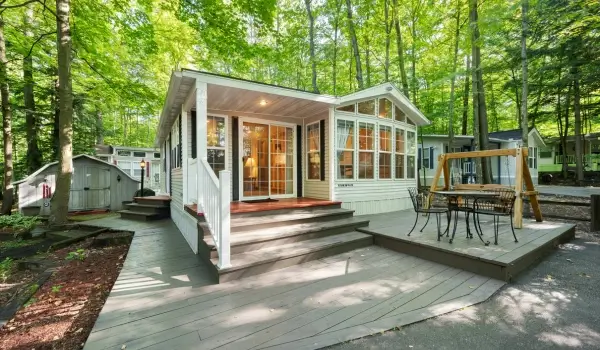 Sustainable Retreats The New Trend in Eco-Conscious Travel
